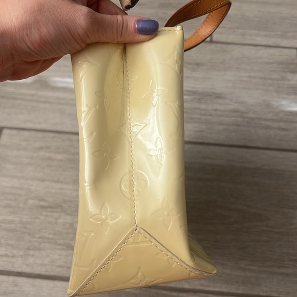 Louis Vuitton Small Vernis Cream Tote EUC - Picture 7 of 13